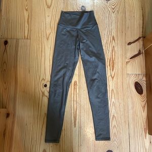 Aerie olive green leggings XS chill play move yoga workout leggings